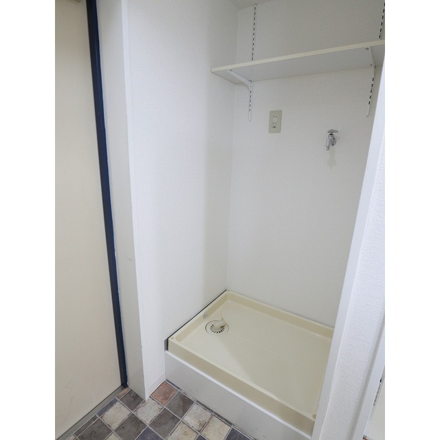 室内洗濯機置き場！※別部屋の写真・現況優先