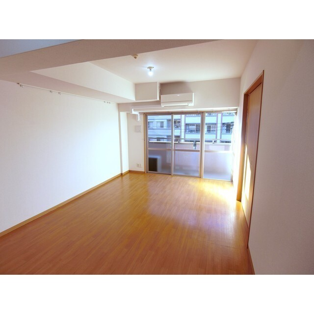 ※反転タイプ別部屋のお写真です。現況優先。