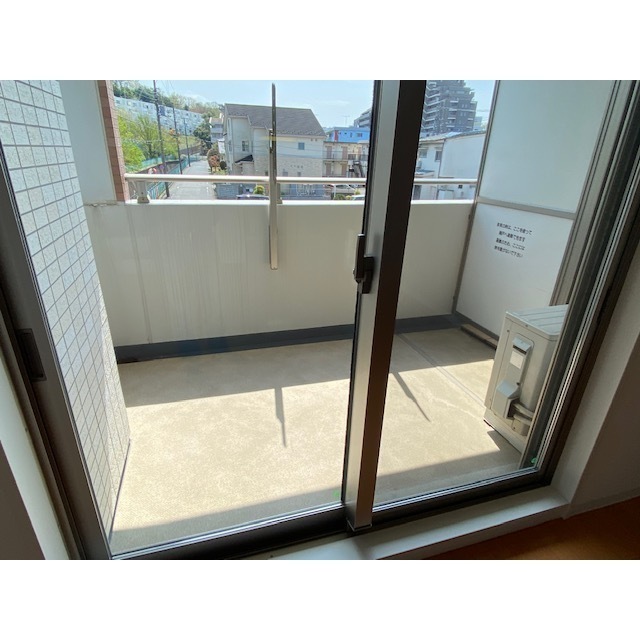 南東向きで日当たり良好★