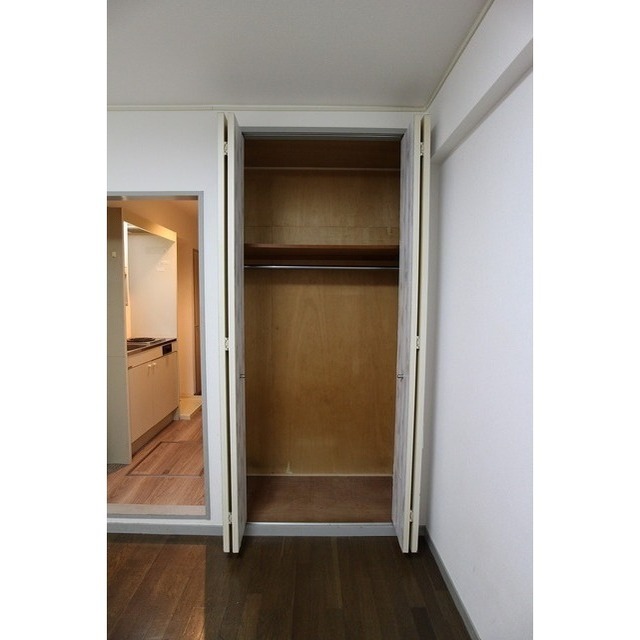 クローゼット完備※写真はリフォーム前の写真。現況優先。