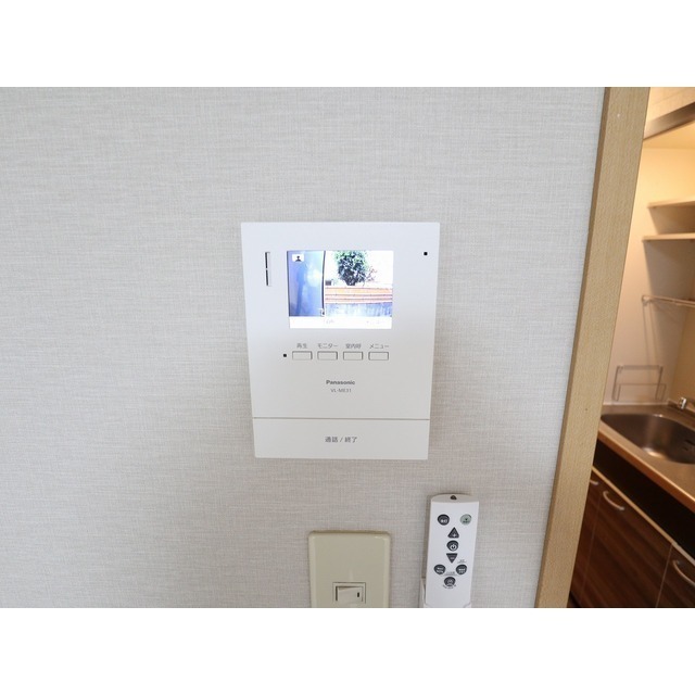 TVモニターホン※写真は別部屋現況優先