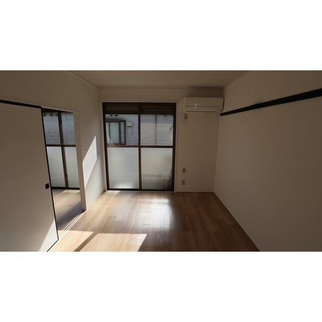 南側洋室はエアコン付！