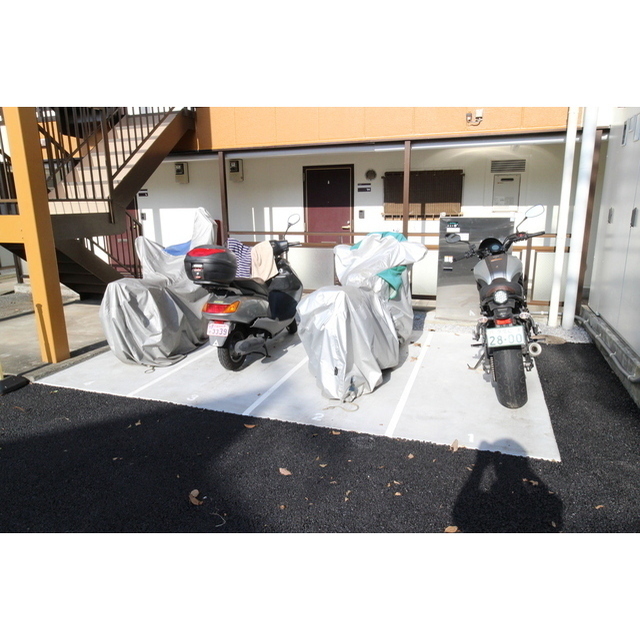 バイク置場