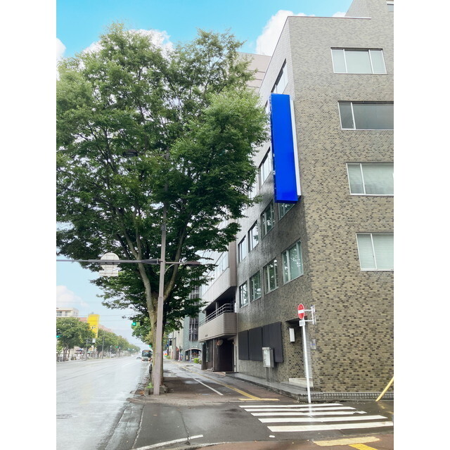 タッケンホールディングスビル