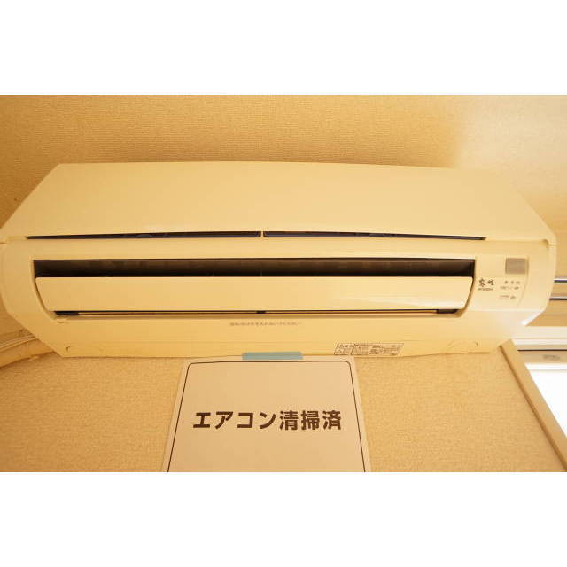 年中快適!エアコンも1基設置済みです!