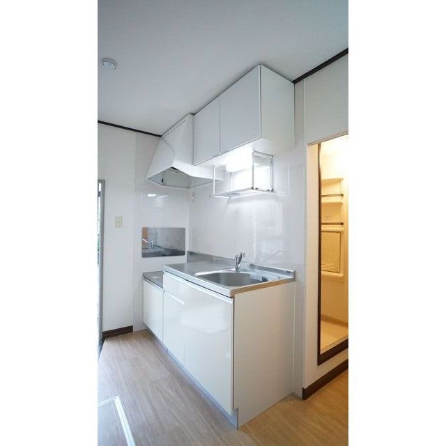 収納の多いキッチンです!