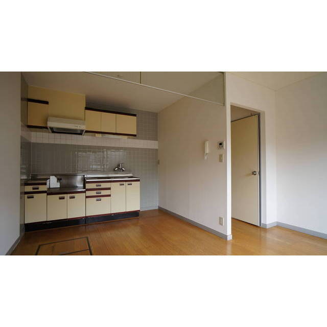 圧迫感の少ないリビングキッチン