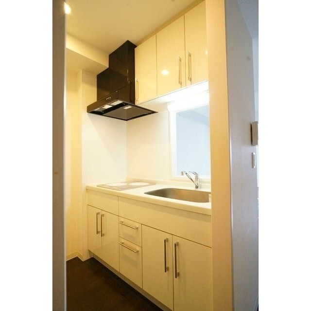 対面式　IHコンロ2口のキッチン