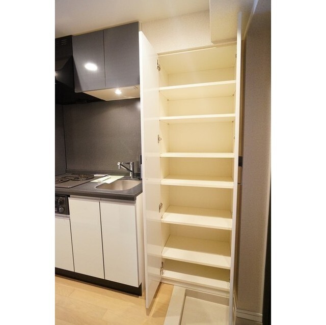 玄関には下駄箱をご用意