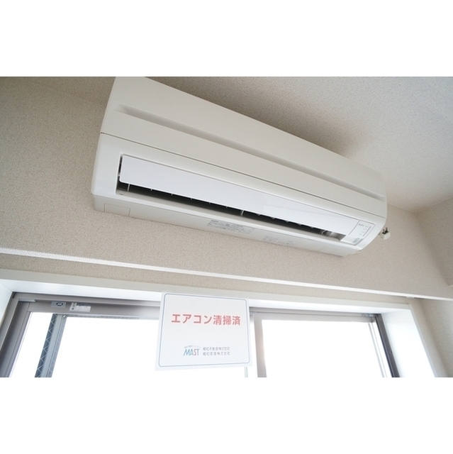 エアコン１基付き