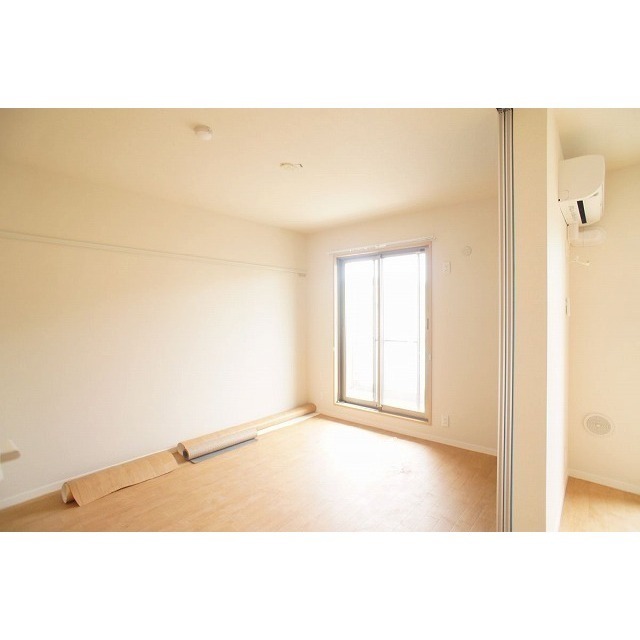 南側洋室です♪