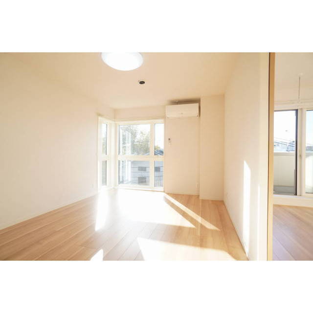 2面採光の明るいリビング♪