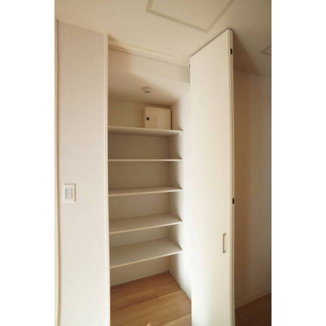 LDKにも便利な収納♪