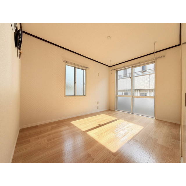 角部屋のため2面採光です♪