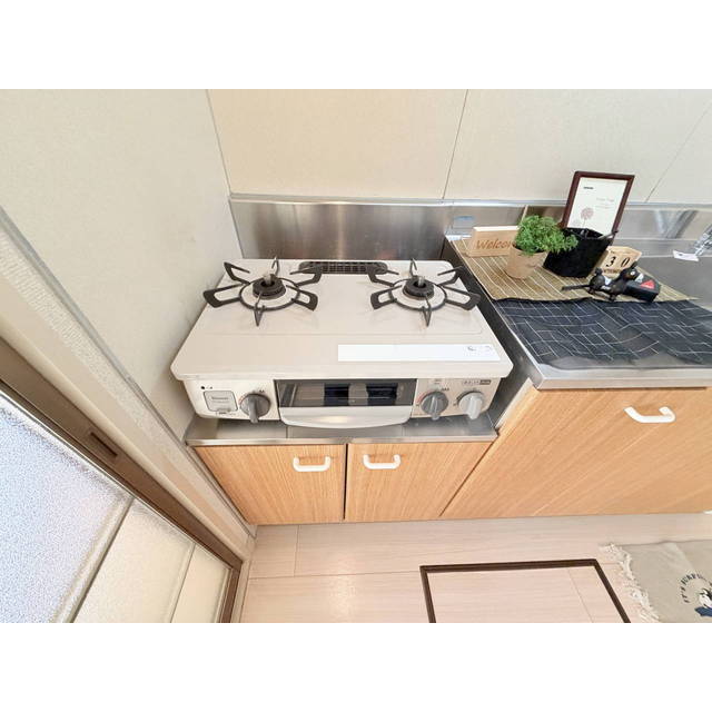 ガスコンロは残置物となります