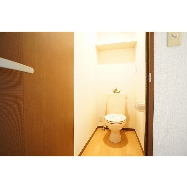 家具小物は設備ではありません。