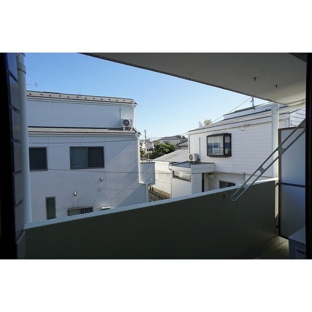 南東向きで日当たり良好♪