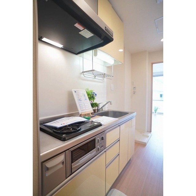 2口システムキッチン付きです♪