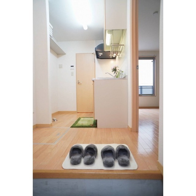 玄関からの視点です。