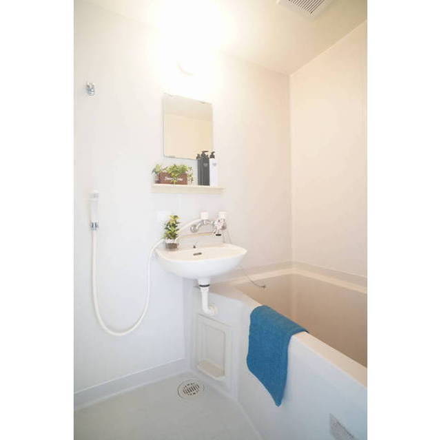 バス・トイレ別は魅力です♪