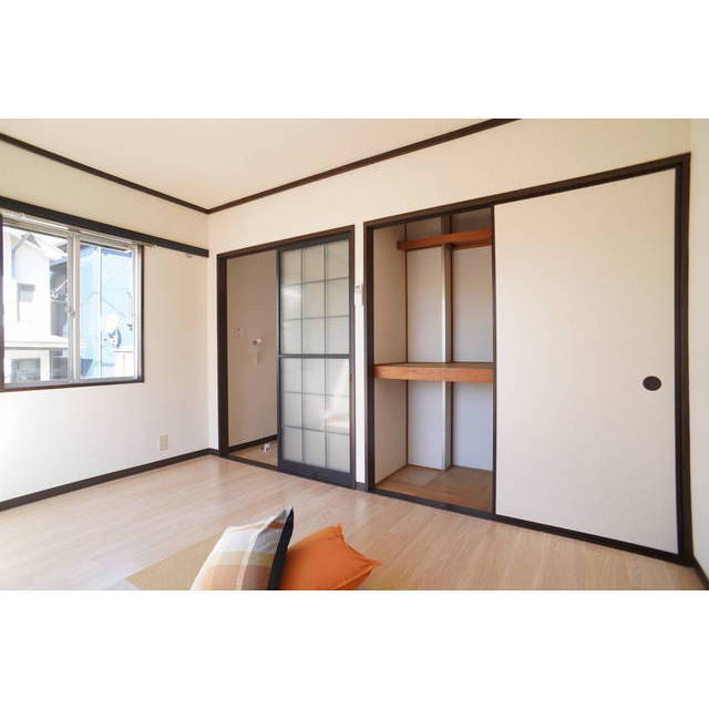 2面採光で室内も明るいです☆