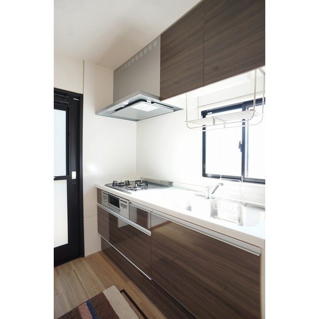 グリル付きのシステムキッチン（３口）♪