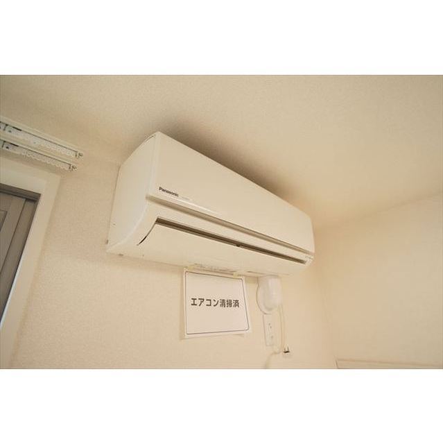 エアコンは1基、設備となります♪