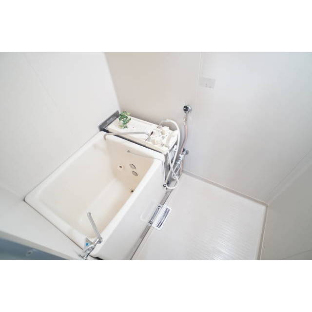 バランス釜のお風呂です。