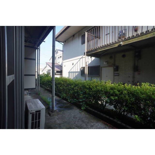 物干し竿が掛けられます。