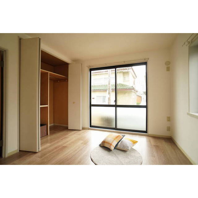 採光面が多く日当たり良好♪