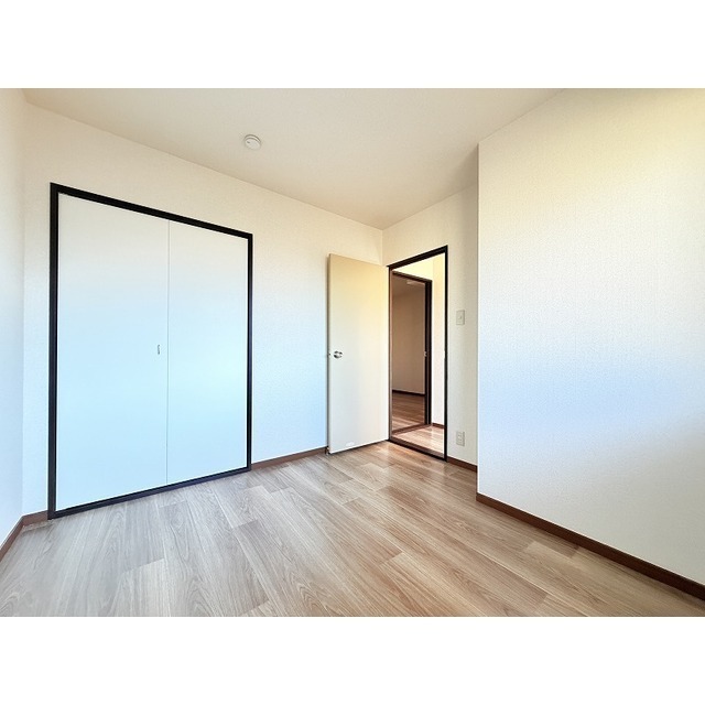 4.3帖のサービスルームです♪