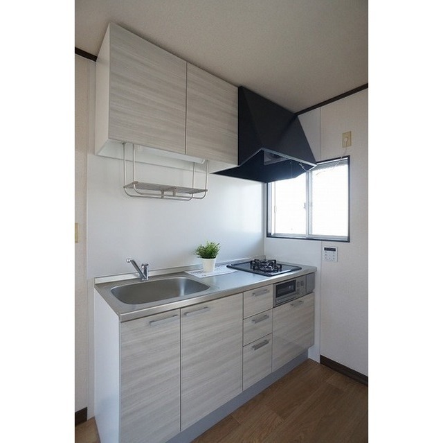 2口コンロにグリル付きで便利なキッチン♪