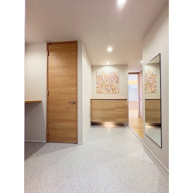 フラットで広い玄関ホール♪