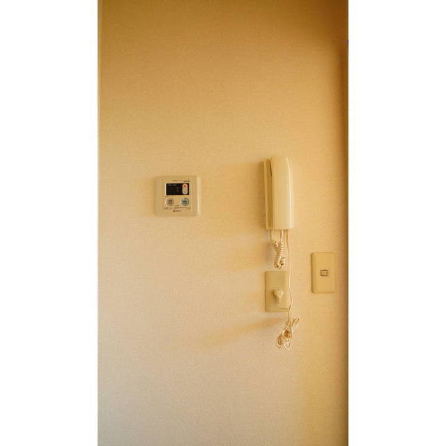 インターホンもございます