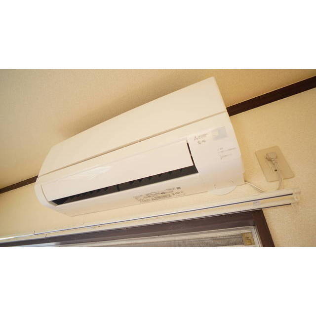 エアコンもございます