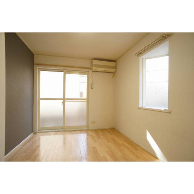 2面採光の明るいお部屋♪