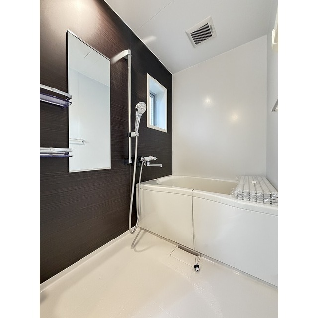 お風呂はもちろんバス・トイレ別です♪