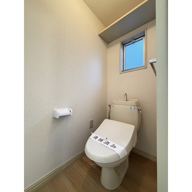 便利な洗浄・暖房機能付き便座です♪