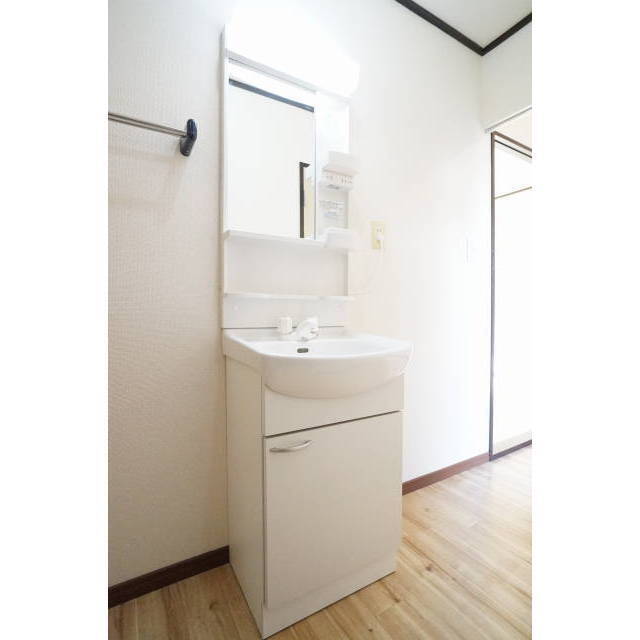 独立洗面化粧台です。