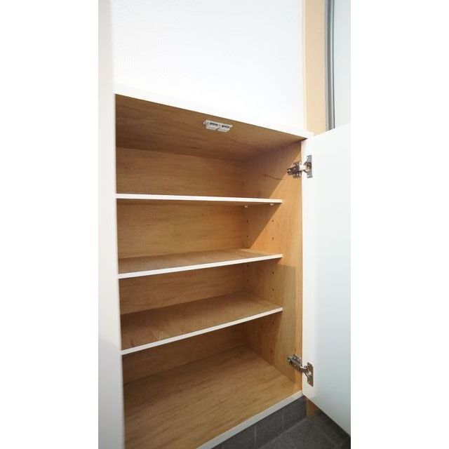 玄関のシューズボックスです!