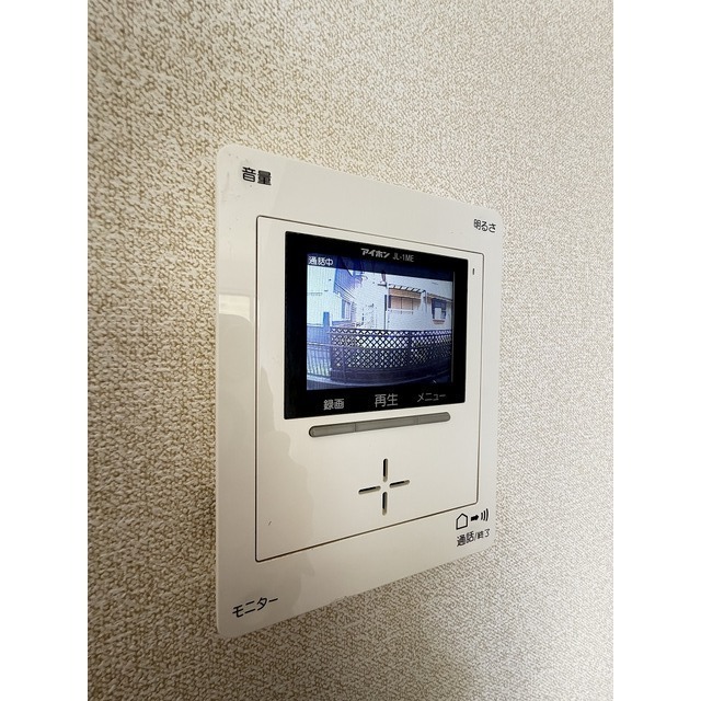 ＴＶモニターホンで来訪者の確認ができます！