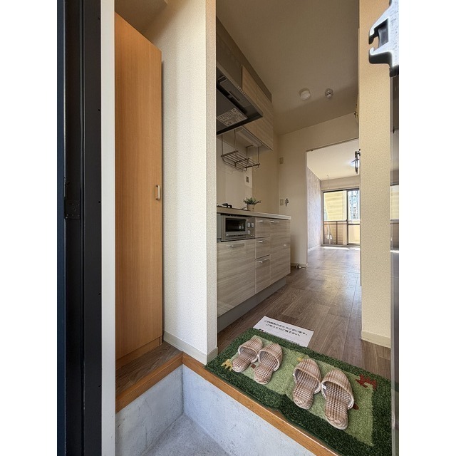 玄関には下駄箱付き♪