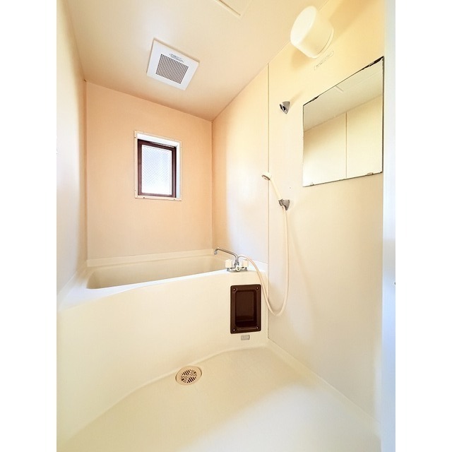 お風呂はもちろんバス・トイレ別です♪