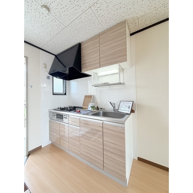 システムキッチンセット交換しました！