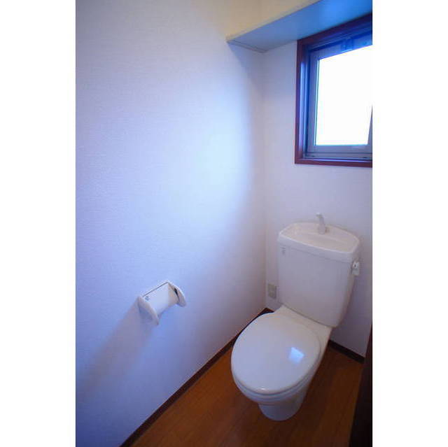 換気のできる小窓があります