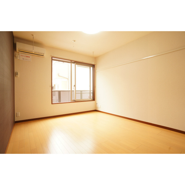 1階でも明るいお部屋です♪