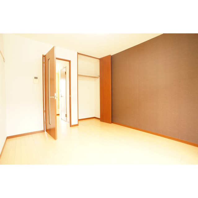 クローゼット付の洋室♪