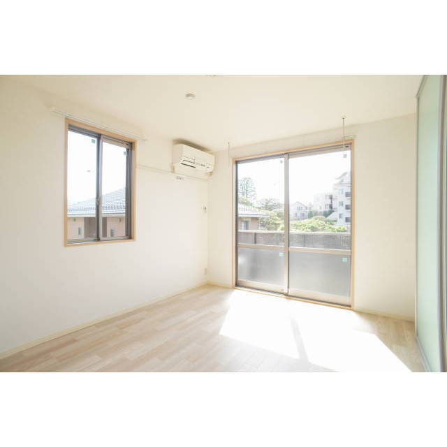 陽の射し込む明るいリビング♪