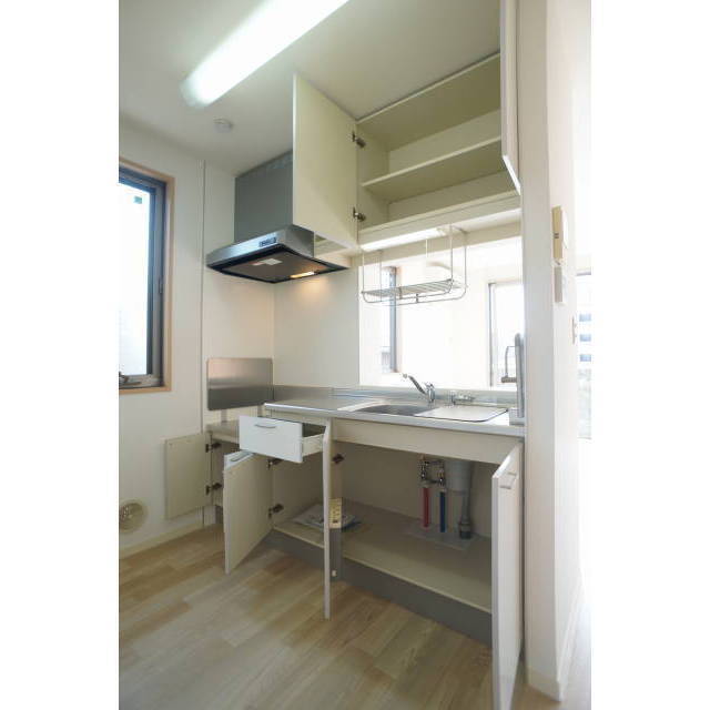 キッチン収納も豊富ですね♪