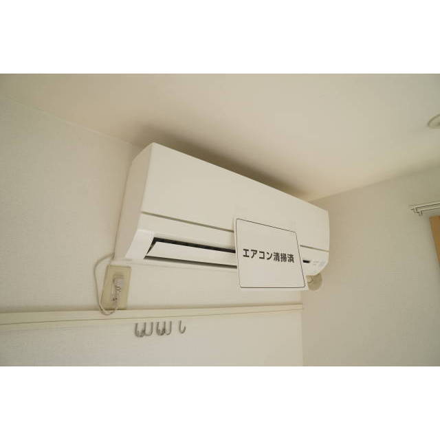 エアコンは1基付です♪